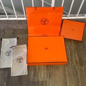 Authentic Hermès boxes, dust bags -shopping bags